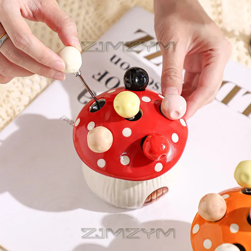 Porta-Garfos Cerâmica Cogumelo com 6 Garfinhos Inox – Toque Criativo para Servir Frutas e Doces