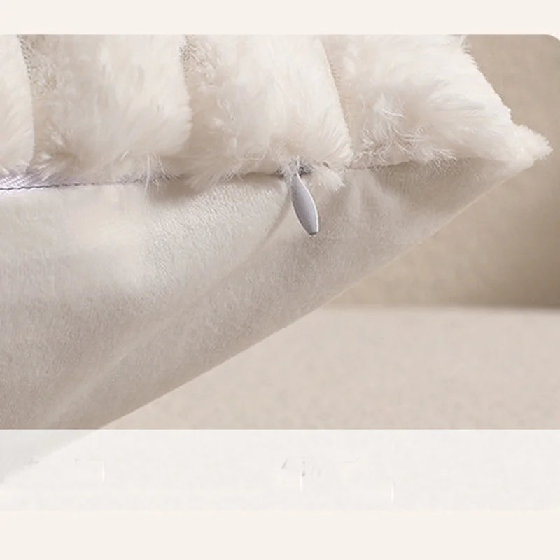 Capa de Almofada Aconchego Listrado – Elegância e Conforto para Sua Sala